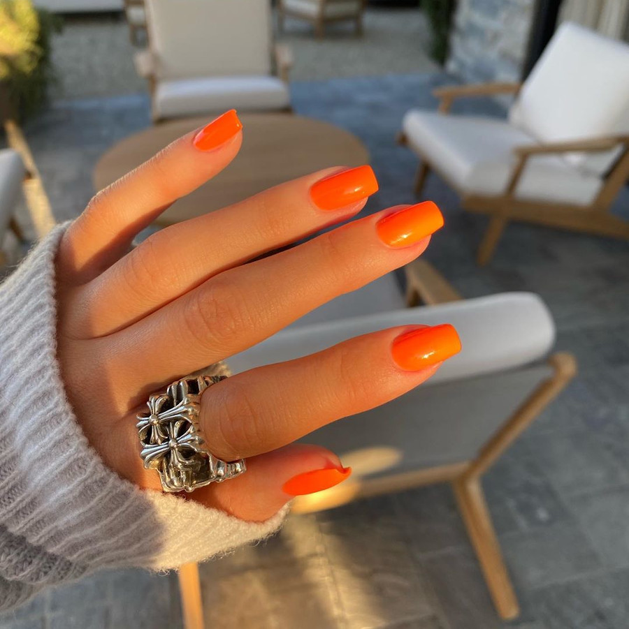 Manicura fluor kyliejenner